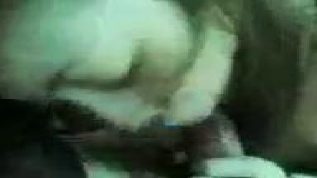 Домашний отсос от молоденькой казашки Айбарши